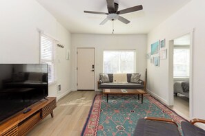 Living area - Westside Hidden Gem! Walkable 2 BR (Bend)