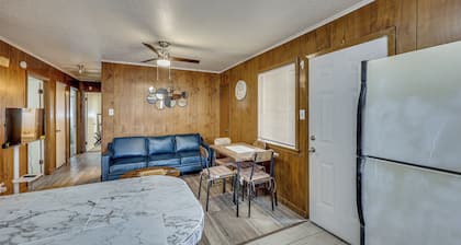 Easy University Access! Charming Home in Grambling