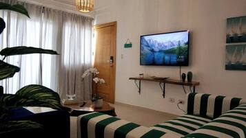 Apartment, 2 Bedrooms, Accessible, Balcony | Room amenity
