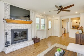 TV, fireplace - Walk to Lake Hopatcong: Vibrant Home w/ Deck! (Hopatcong)