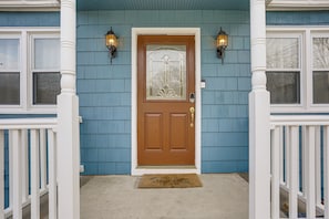 Exterior detail - Walk to Lake Hopatcong: Vibrant Home w/ Deck! (Hopatcong)