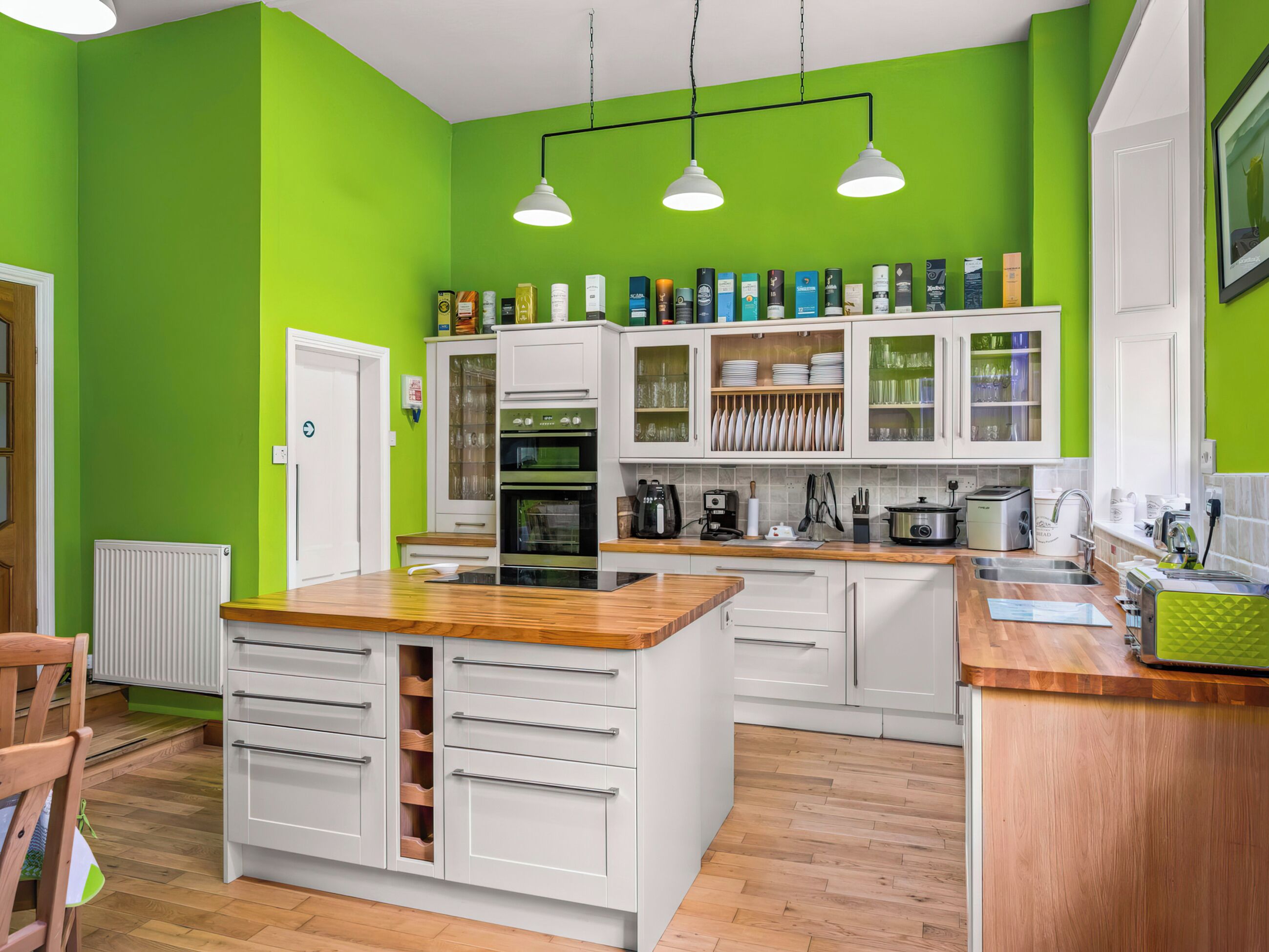 洗碗机、高脚椅