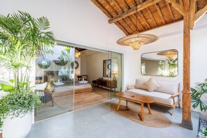4 bedrooms, in-room safe, travel cot, free WiFi - Tropical paradise - 4bdrs villa in Bingin Beach (Kabupaten Badung)