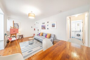 Interior - GuestReady-Charming Lisbon Retreat (Lisbon)