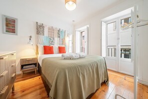 Unclassified image, 3 of 30, button - GuestReady-Charming Lisbon Retreat (Lisbon)