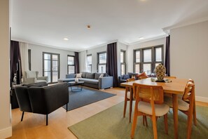 Uklassifisert bilde, 4 av 35, knapp