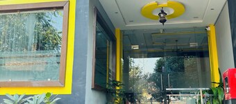 Hotel Rhythm Residency  