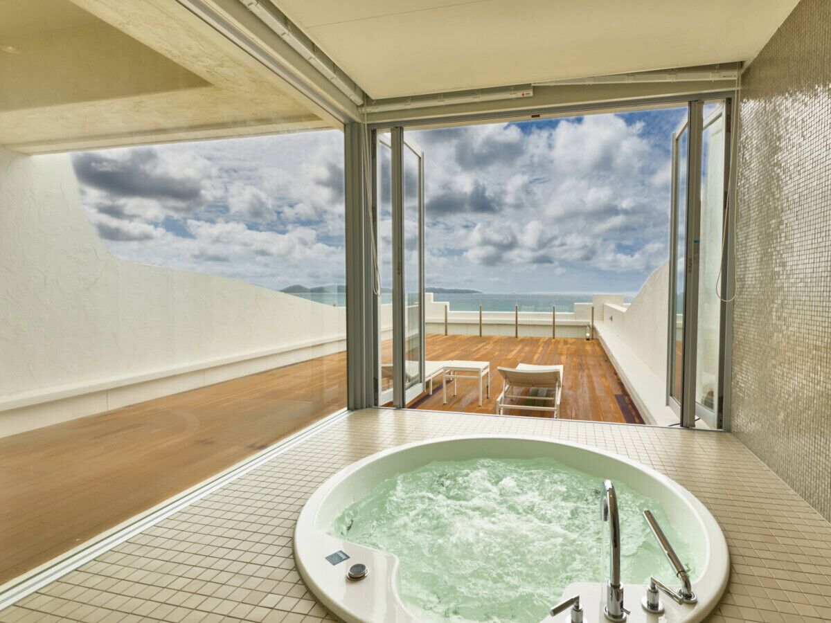 Luksus-dobbeltrom, balkong, havutsikt | Innvendig