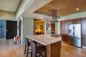 Interior - Oceanfront Luxury Residence Close to Everything! 3BD Condo for rent in Los Muert (Puerto Vallarta)