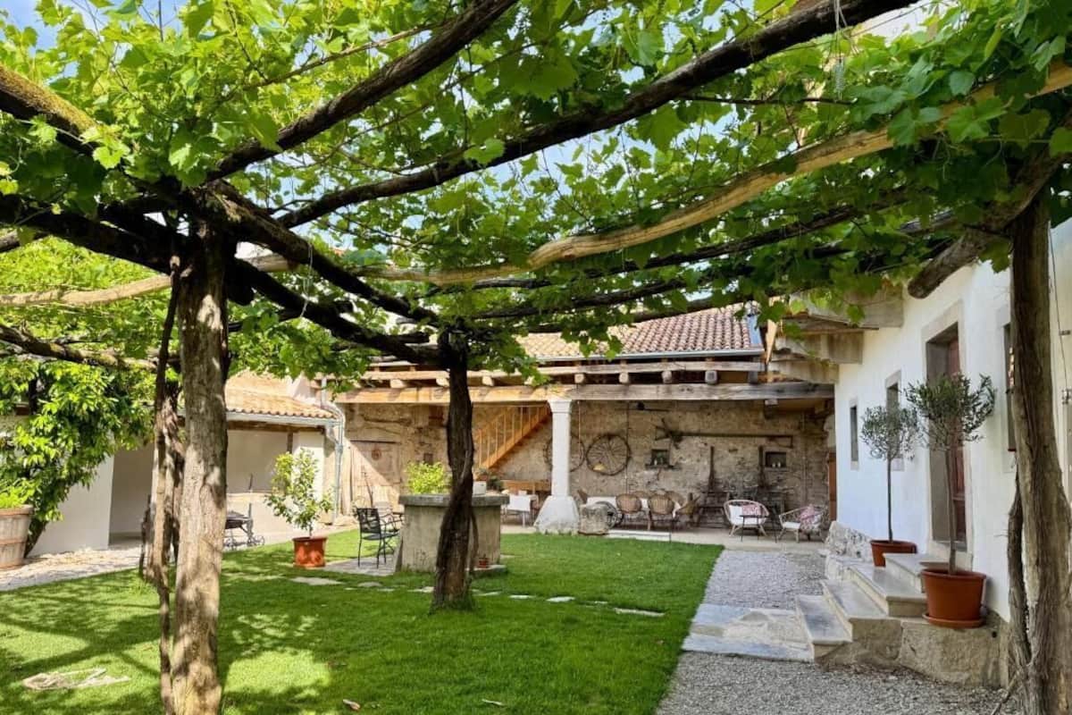 Leilighet – deluxe, balkong, bakgårdsutsikt | Terrasse/patio