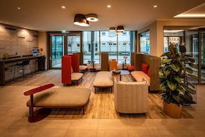 Nicht klassifiziertes Bild, 4 von 40, Schaltfläche