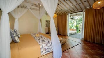 Vila, 2 kamar tidur, balkon, pemandangan kebun | Wi-Fi gratis