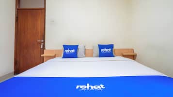 Deluxe Double Room | Premium bedding, desk, free WiFi, bed sheets