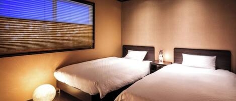 1 camera, una scrivania, Wi-Fi gratuito, lenzuola