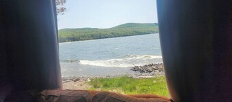 Waterfront Cabin on Lake Superior per 7 persone e più