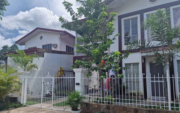 Nicht klassifiziertes Bild, 1 von 19, Schaltfläche