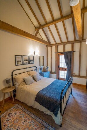 4 bedrooms - Deberri - sleeps 8 guests  in 4 bedrooms (Fressingfield)