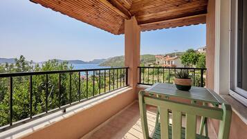 Superior Room, Sea View | Property grounds