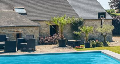 Jolie maison avec piscine