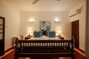 Dobbeltværelse - terrasse - udsigt til have