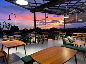 Cafe - Cendhani Raras Gallery (Depok)