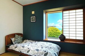 6 habitaciones, escritorio, wifi gratis y ropa de cama 