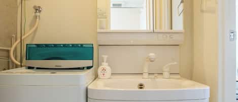 Hair dryer, towels