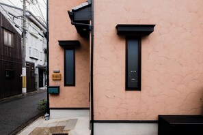 Exterior detail - MineOmiya Two independent rooms for rent | Shij / Kyoto City Kyōto (Kyoto City)