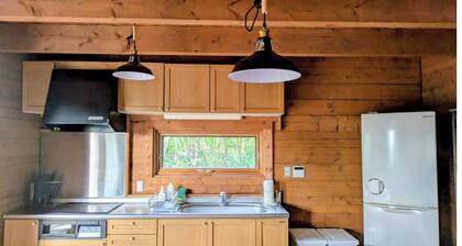 A log cabin vacation rental nestled on a hill in I / Ito City Shizuoka
