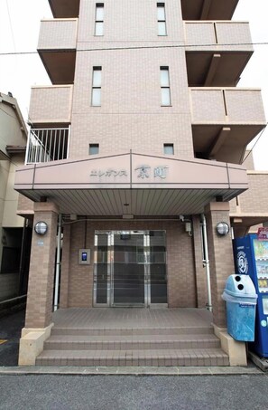 Oklassificerad bild, 5 av 18, knapp