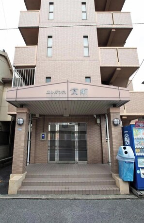 Exterior detail - Nonsmoking K7 Okayama city center  5minute  / Okayama City Okayama (Okayama City)