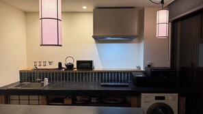 Fridge, microwave, stovetop, cookware/dishes/utensils - Private reservation Japanese inn limited to one  / Nagano City Nagano (Nagano City)