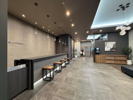 Lobby. Hotel Route Inn Grand Maebashi