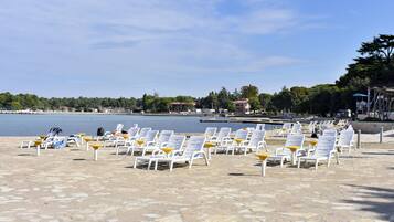 Apartment, 2 Bedrooms, Patio, Garden View | Terrace/patio