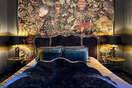 1 bedroom, free WiFi, bed sheets. Cozy Couple Retreat near Thermes