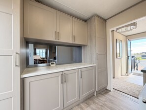 Interior - Kingsdale Lodge 15 - sleeps 4 guests  in 2 bedrooms (St Andrews)