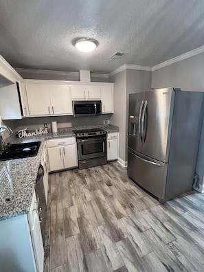 Immagine non classificata, 2 di 14, pulsante