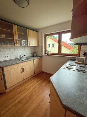 Billede uden beskrivelse, 3 af 9, knap