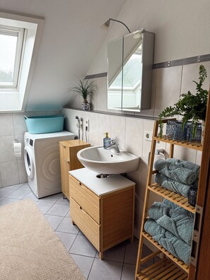 Håndklæder, Sæbe, Toiletpapir