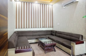 Unclassified image, 4 of 7, button - Hotel Galaxy Inn (Jhajjar)