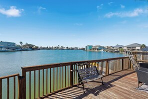 Property grounds - Bay Breeze Escape • Waterfront • Sleeps 9 (Corpus Christi)