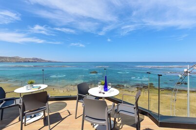 OH Suites Paseo de las Canteras 58