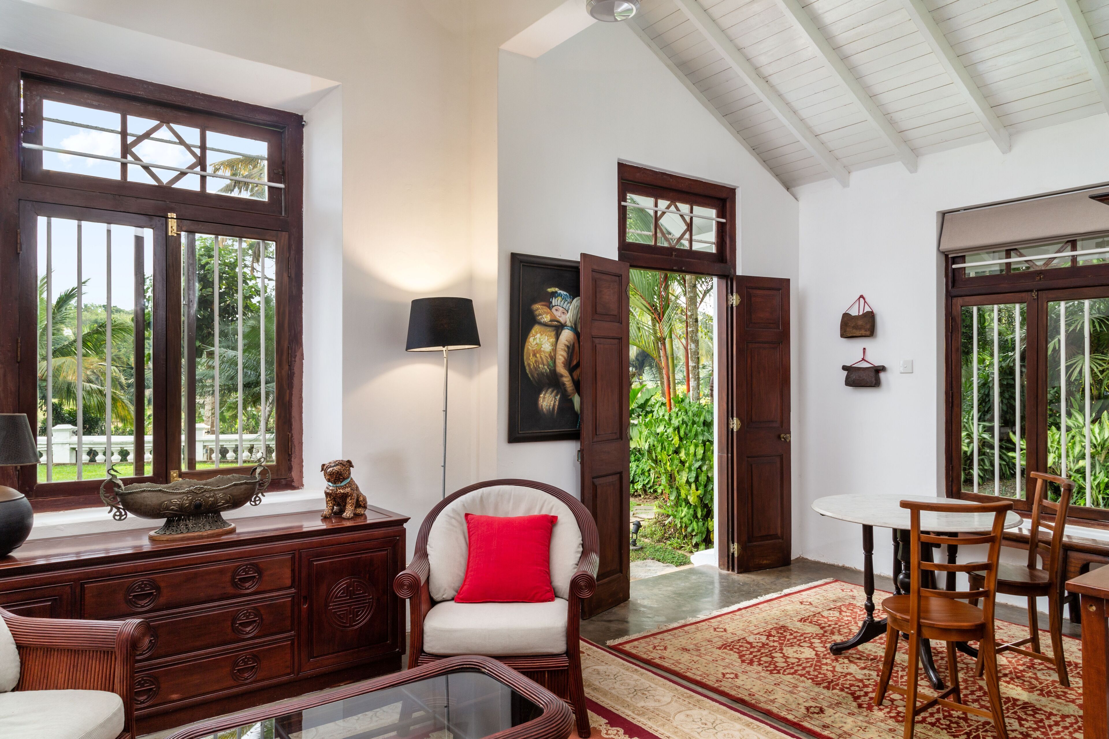 华丽双人房, 泳池景观