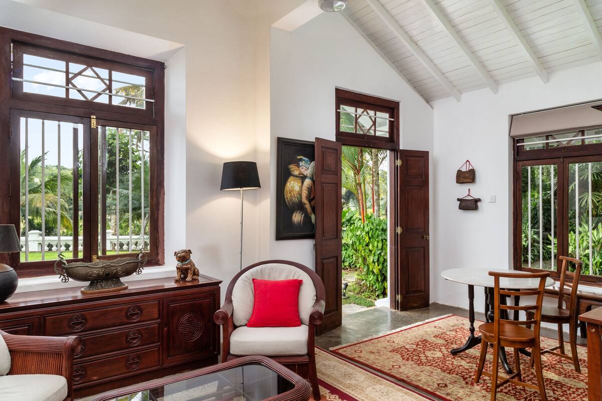 Deluxe Double Room, Pool View