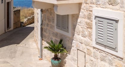 Villa Eudora - in the heart of charming Komiža