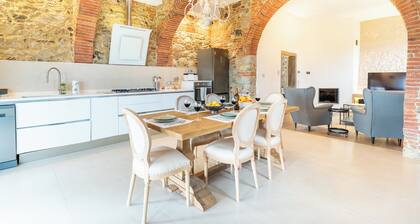 Elegant Villa with Pool Garden & Refined Comfort