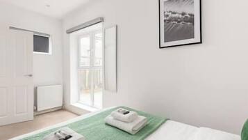 2 soverom, strykejern/-brett, wi-fi og sengetøy