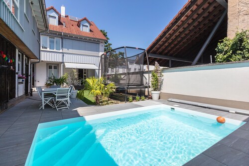 CityDreams mit Altbauflair die Premiumunterkunft in Lörrach bei Basel