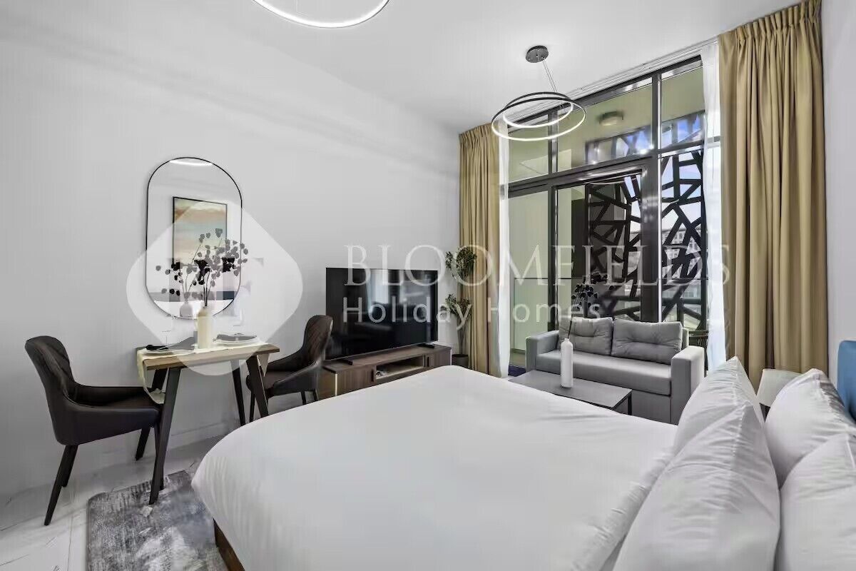 Apartamento, balcón, vistas a la piscina