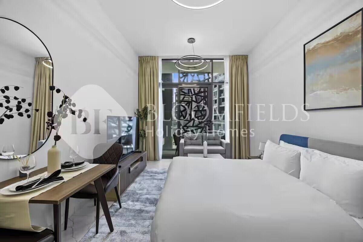 Apartamento, balcón, vistas a la piscina